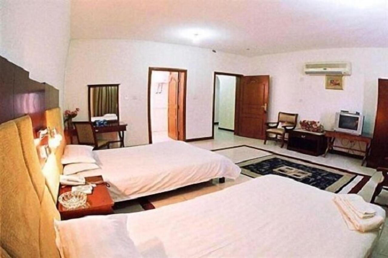 Diamond 1 Hotell Doha Exteriör bild