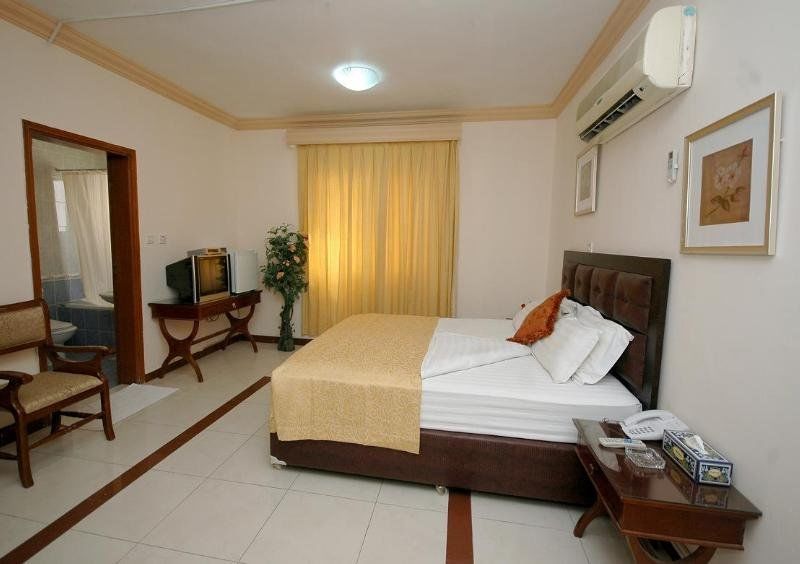 Diamond 1 Hotell Doha Exteriör bild